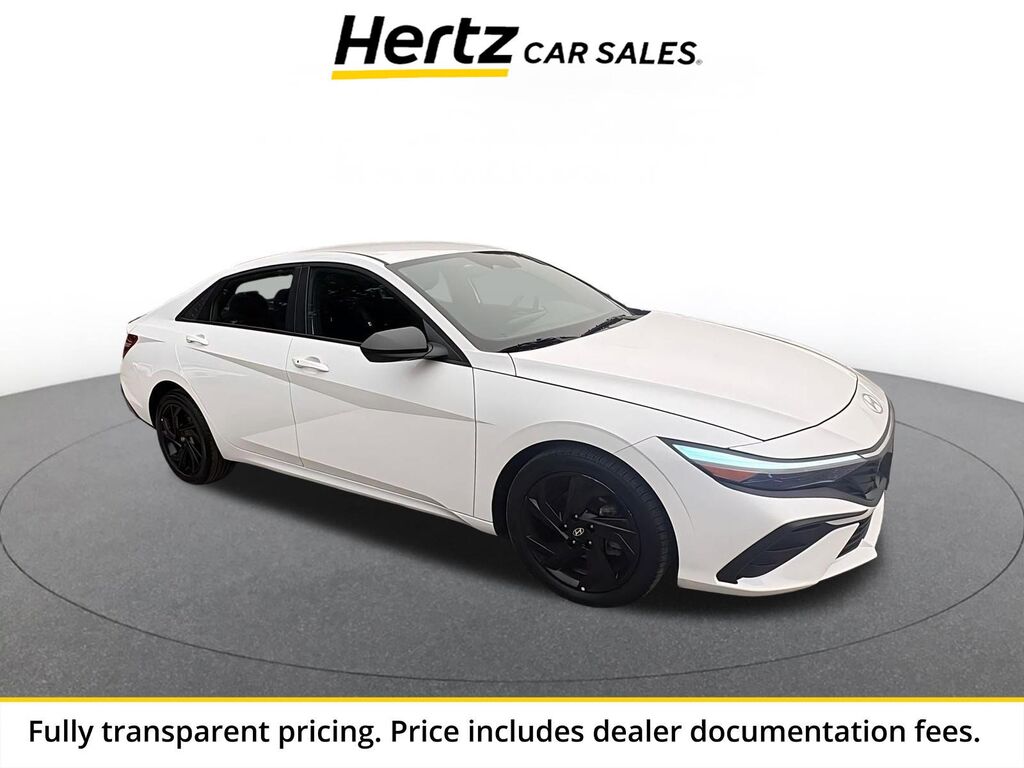 2026 Hyundai Elantra SEL Sport — photo 1 of 13