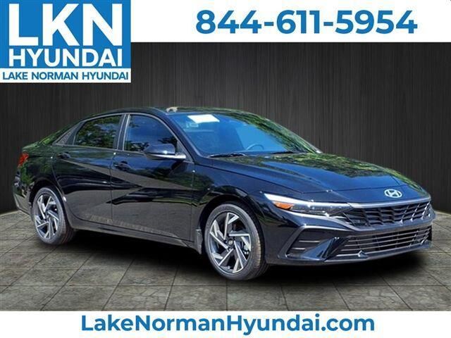 2026 Hyundai ELANTRA SEL Sport — photo 1 of 13