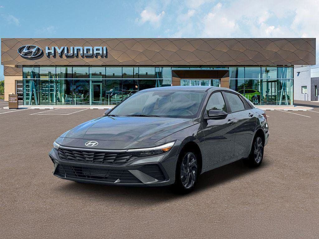 2026 Hyundai Elantra SEL Sport — photo 1 of 13