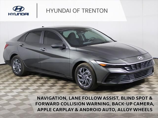 2024 Hyundai ELANTRA SEL — photo 1 of 13