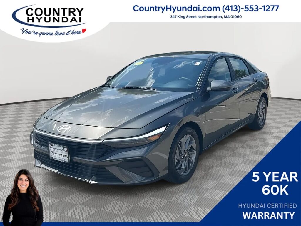2024 Hyundai ELANTRA SEL — photo 1 of 13