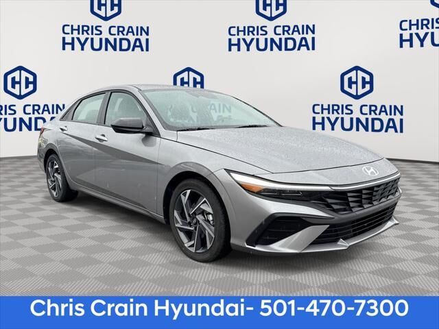2025 Hyundai ELANTRA SEL Sport — photo 1 of 25