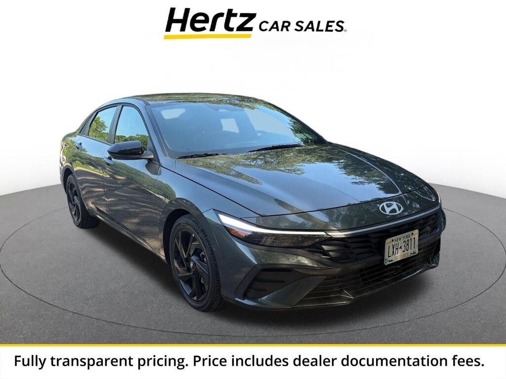 2026 Hyundai Elantra SEL Sport — photo 1 of 13
