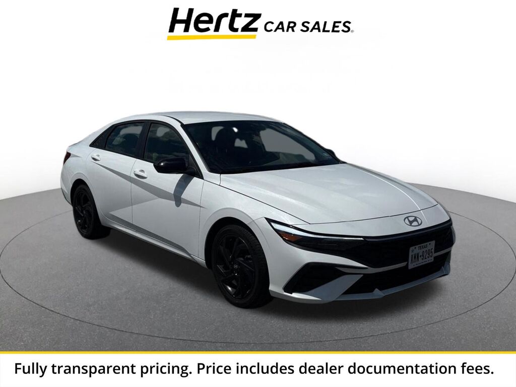 2026 Hyundai Elantra SEL Sport — photo 1 of 13