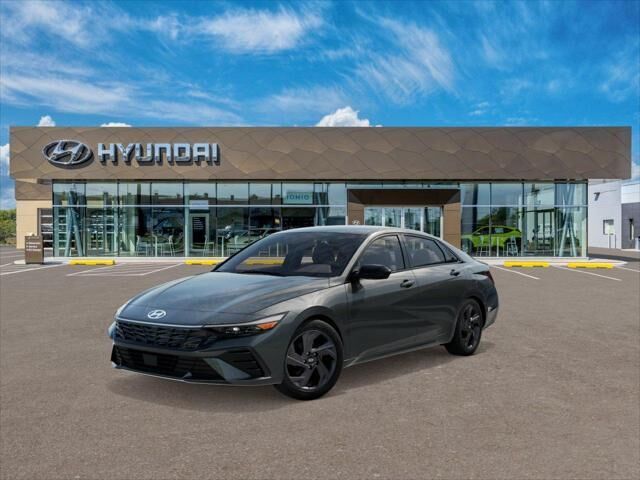 2026 Hyundai ELANTRA SEL Sport — photo 1 of 26