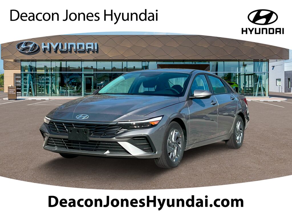 2024 Hyundai ELANTRA SEL — photo 1 of 13