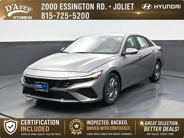 2024 Hyundai ELANTRA SEL — photo 1 of 38