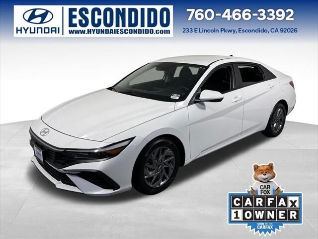 2024 Hyundai ELANTRA SEL