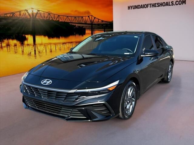 2024 Hyundai ELANTRA SEL — photo 1 of 13