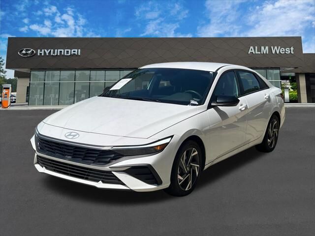 2025 Hyundai ELANTRA SEL Sport