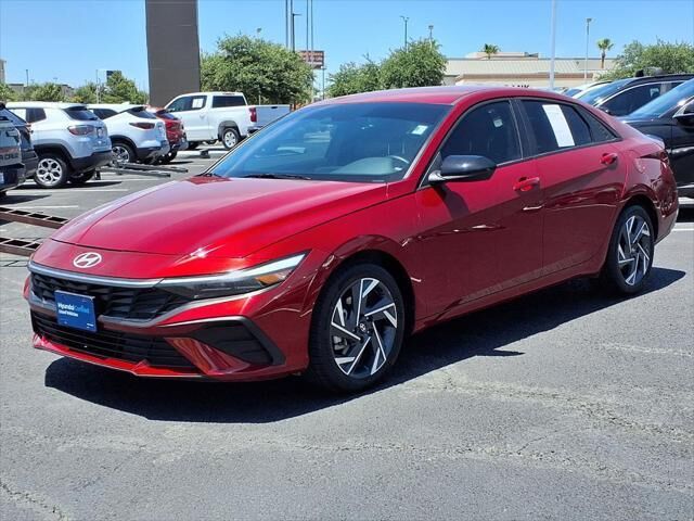 2025 Hyundai ELANTRA SEL Sport