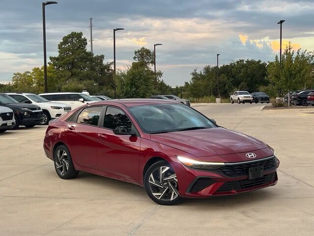 2025 Hyundai ELANTRA SEL Sport