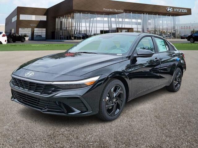 2026 Hyundai ELANTRA SEL Sport — photo 1 of 11