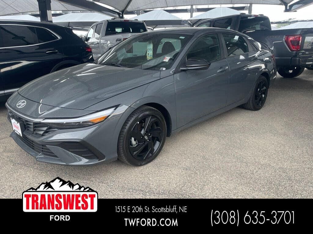 2026 Hyundai ELANTRA SEL Sport — photo 1 of 1