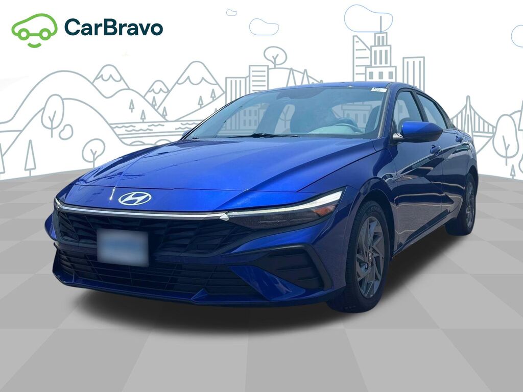 2024 Hyundai Elantra SEL — photo 1 of 6