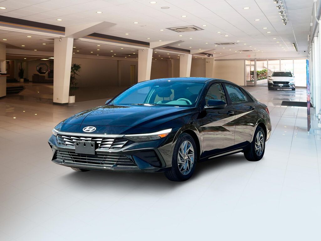 2024 Hyundai ELANTRA SEL — photo 1 of 11