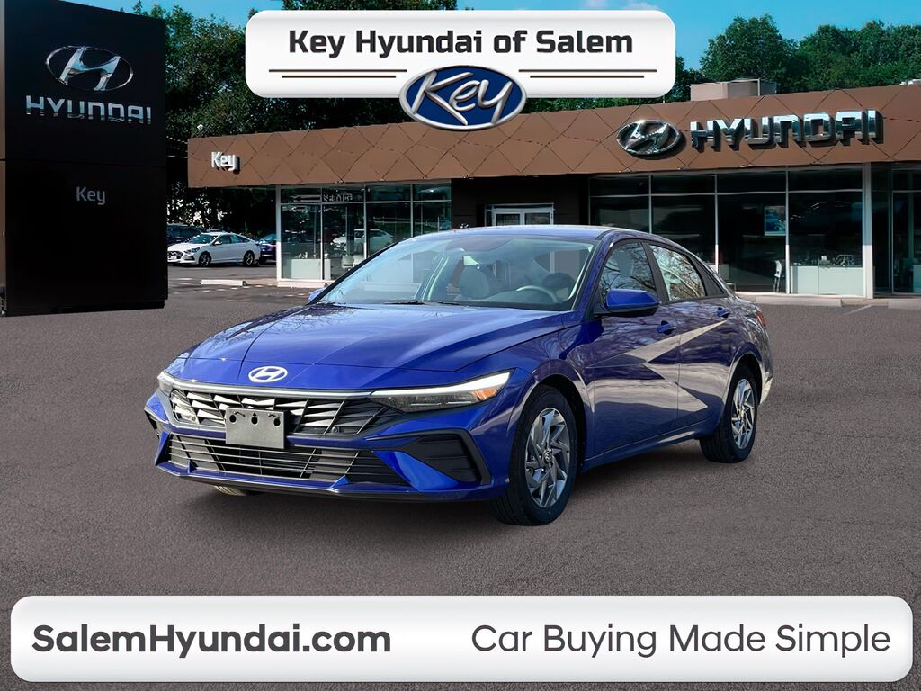 2024 Hyundai ELANTRA SEL — photo 1 of 13