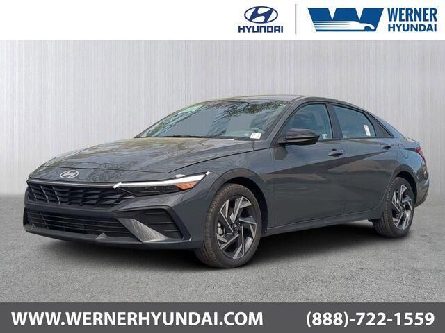 2025 Hyundai ELANTRA SEL Sport — photo 1 of 13