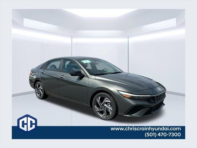 2025 Hyundai ELANTRA SEL Sport — photo 1 of 13