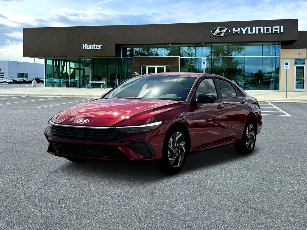 2025 Hyundai ELANTRA SEL Sport — photo 1 of 12