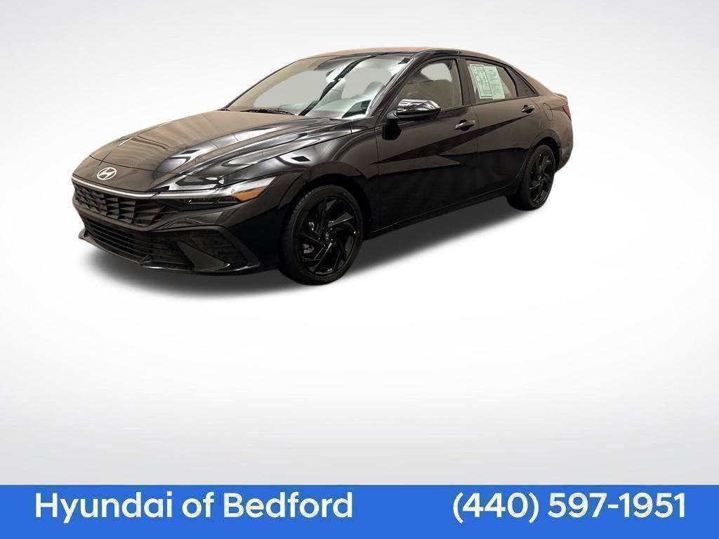 2026 Hyundai Elantra SEL Sport — photo 1 of 18
