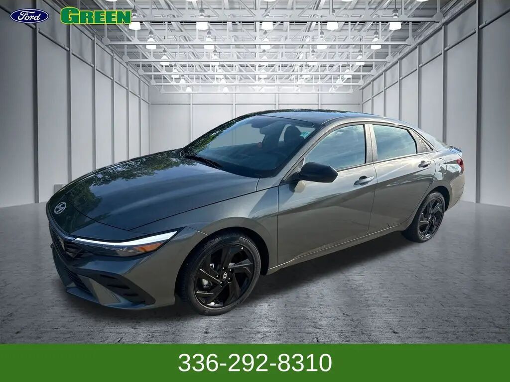 2026 Hyundai ELANTRA SEL Sport — photo 1 of 66
