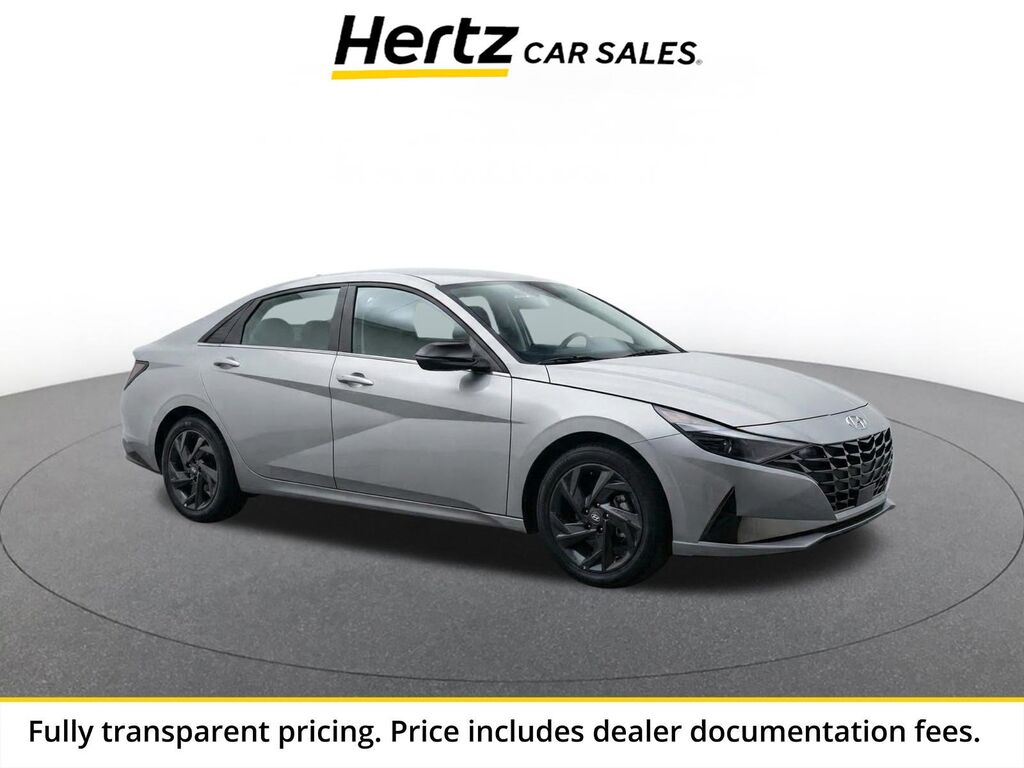 2026 Hyundai Elantra SEL Sport — photo 1 of 10