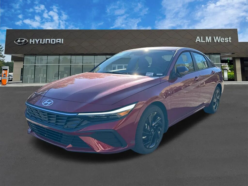 2026 Hyundai ELANTRA SEL Sport — photo 1 of 13