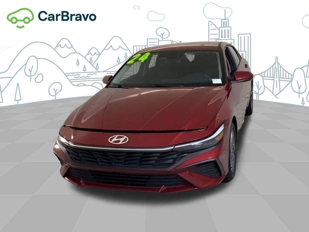 2024 Hyundai Elantra SEL — photo 1 of 7