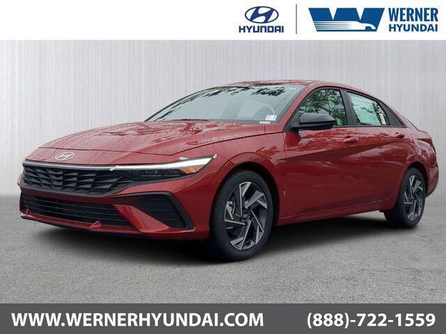 2025 Hyundai ELANTRA SEL Sport — photo 1 of 13