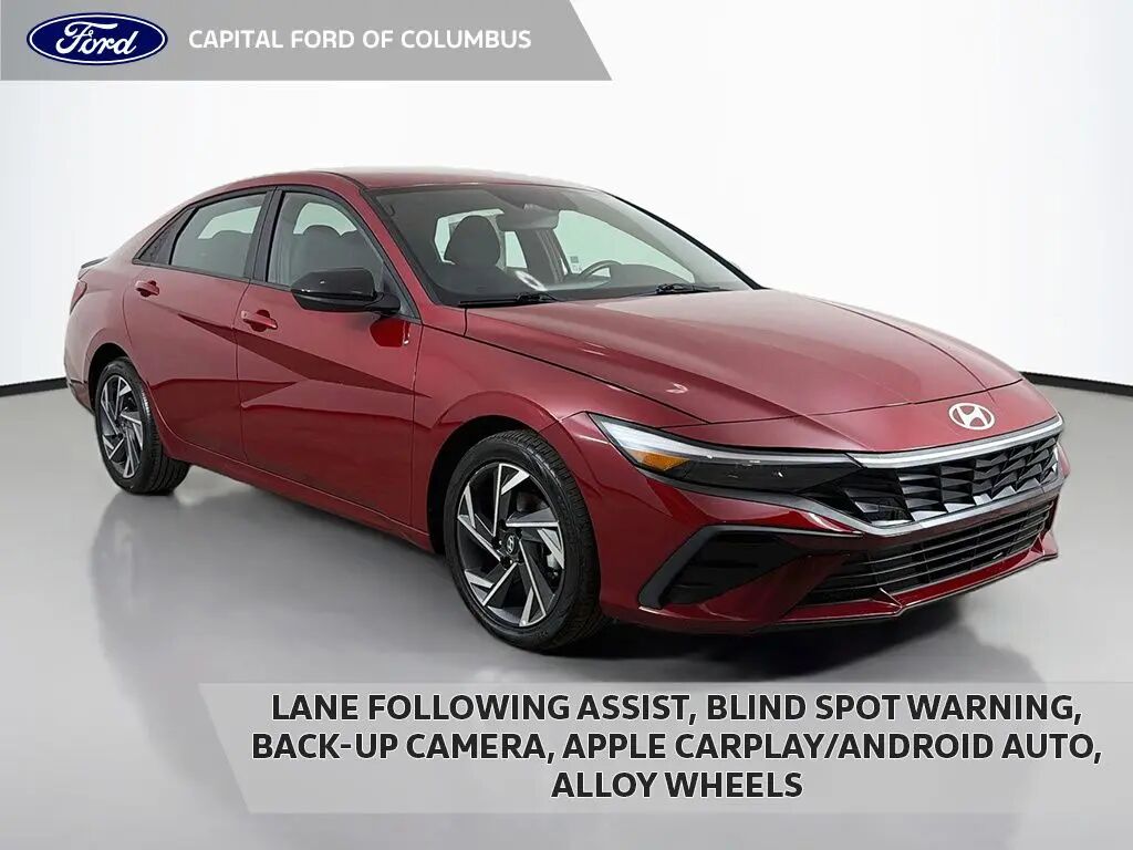 2025 Hyundai ELANTRA SEL Sport — photo 1 of 12