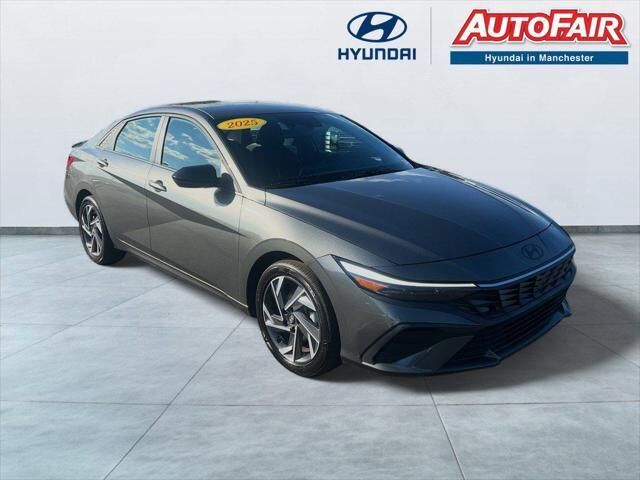 2025 Hyundai ELANTRA SEL Sport — photo 1 of 38