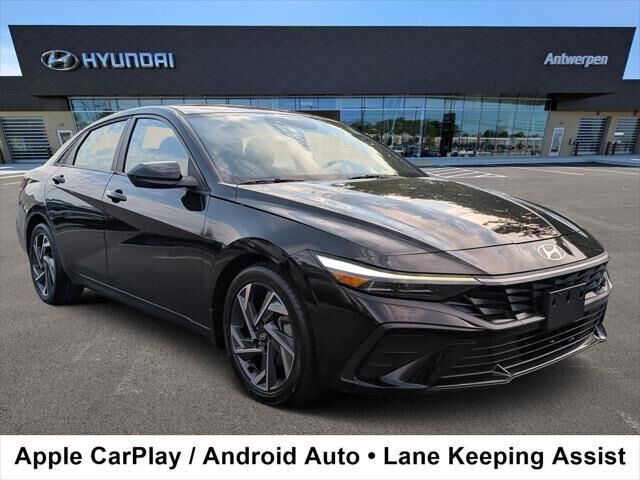 2025 Hyundai ELANTRA SEL Sport