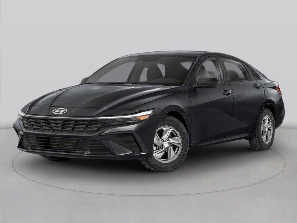 2024 Hyundai ELANTRA SEL — photo 1 of 1