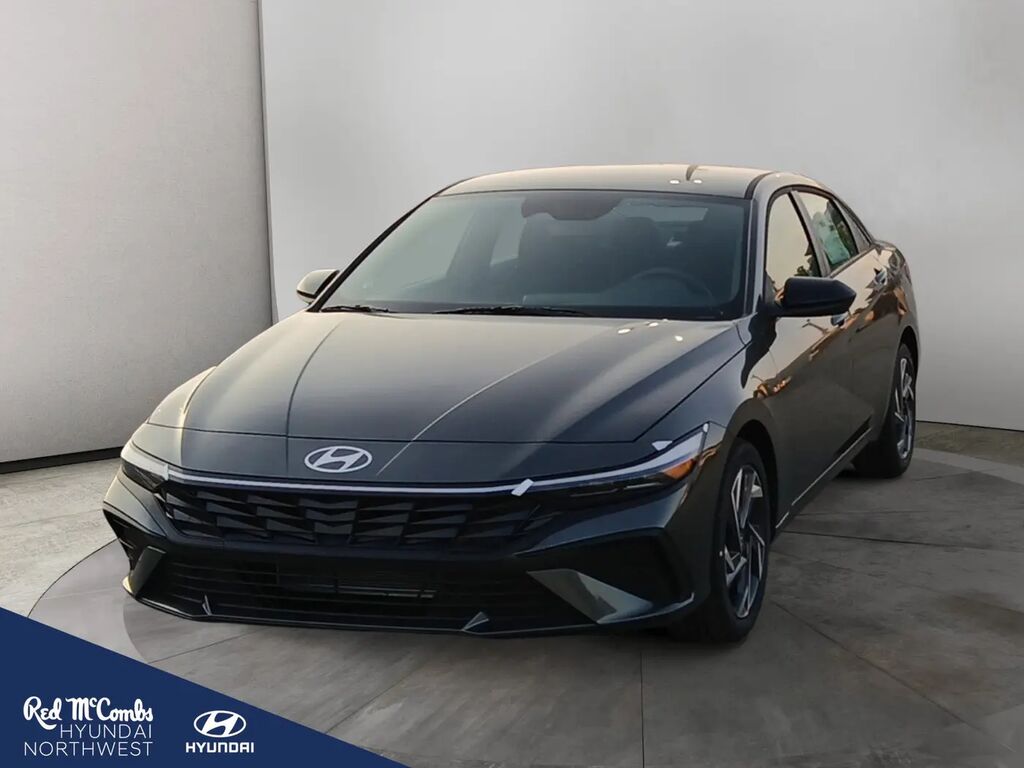 2025 Hyundai ELANTRA SEL Sport — photo 1 of 13