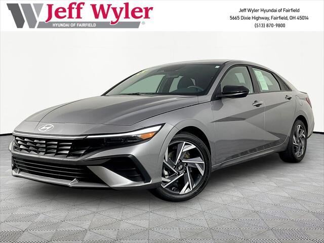 2025 Hyundai ELANTRA SEL Sport — photo 1 of 13