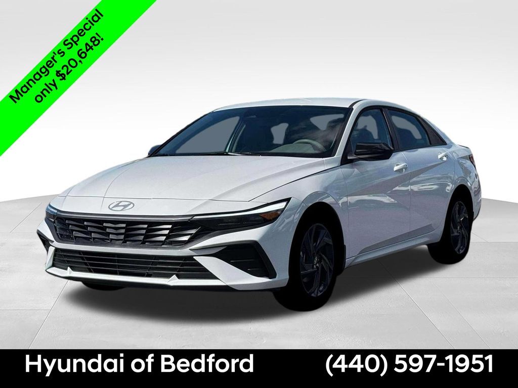 2026 Hyundai Elantra SEL Sport — photo 1 of 14