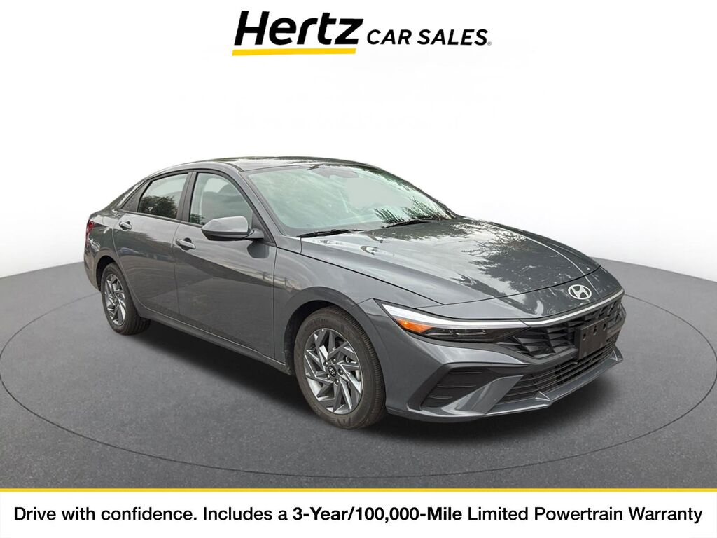 2026 Hyundai Elantra Hybrid Blue — photo 1 of 1