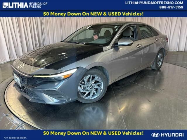 2024 Hyundai ELANTRA Hybrid Blue — photo 1 of 13