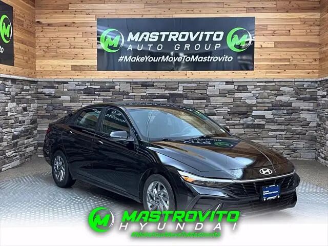 2025 Hyundai ELANTRA Hybrid Blue