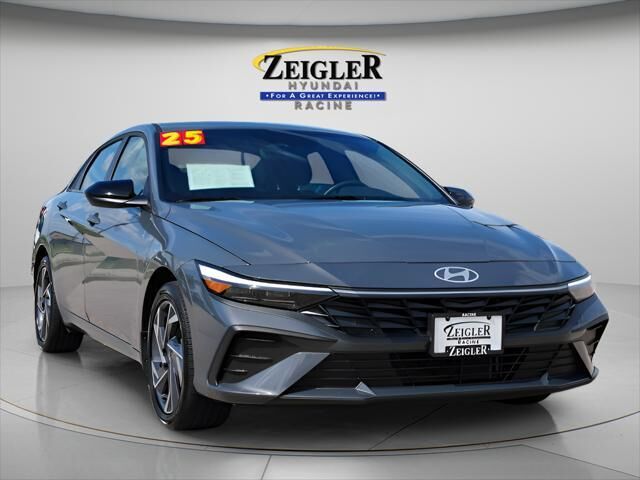 2025 Hyundai ELANTRA Hybrid SEL Sport — photo 1 of 13