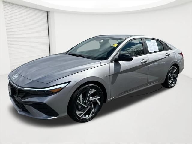 2025 Hyundai ELANTRA Hybrid SEL Sport — photo 1 of 68
