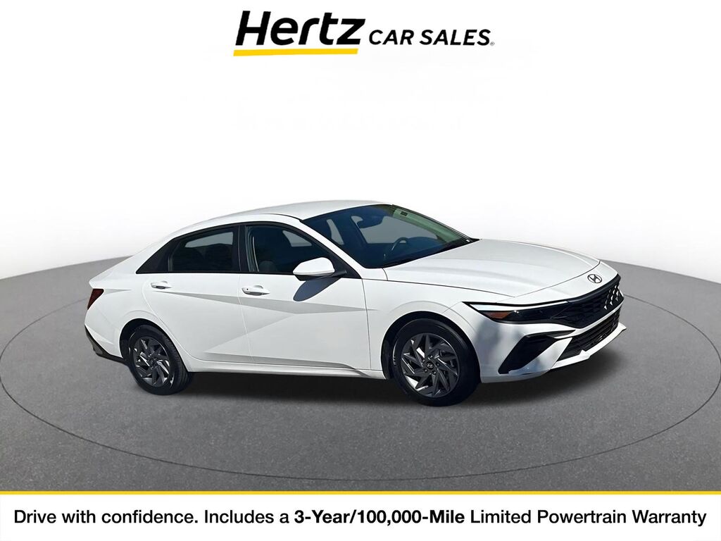 2026 Hyundai Elantra Hybrid Blue — photo 1 of 1