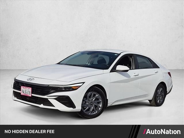 2025 Hyundai ELANTRA Hybrid Blue — photo 1 of 13