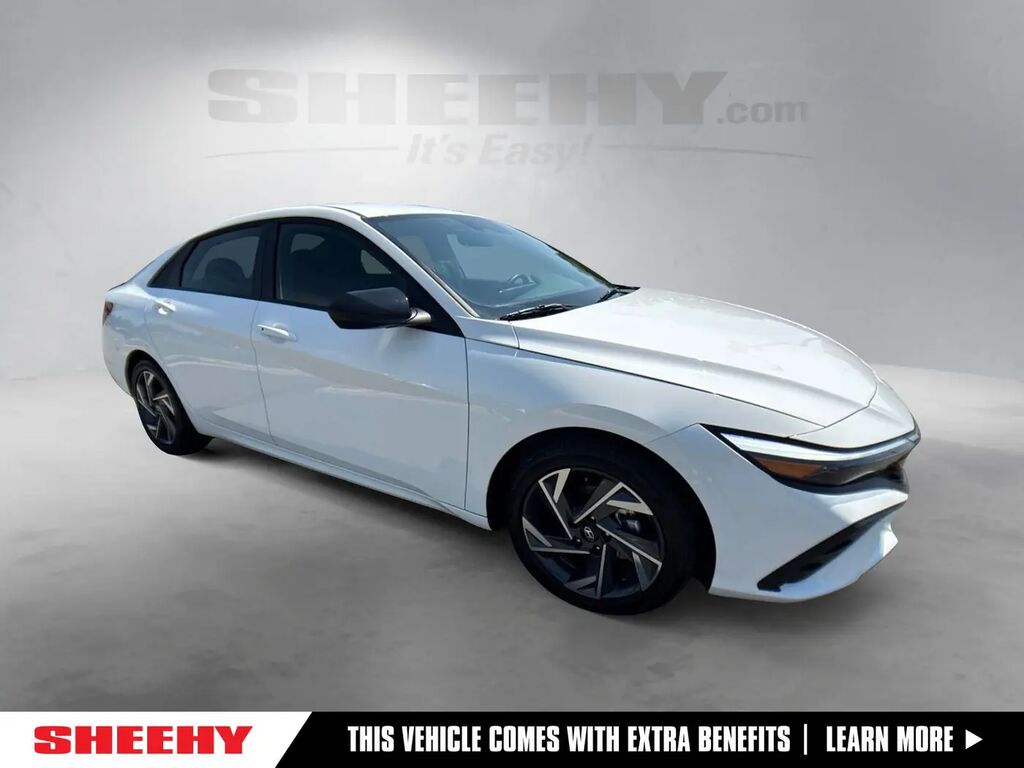 2025 Hyundai ELANTRA Hybrid SEL Sport — photo 1 of 8