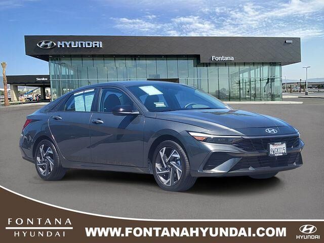 2025 Hyundai ELANTRA Hybrid SEL Sport — photo 1 of 13