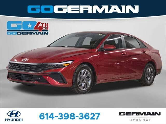 2024 Hyundai ELANTRA Hybrid Blue — photo 1 of 1