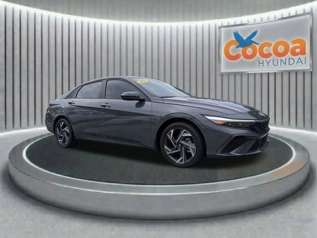 2025 Hyundai ELANTRA Hybrid SEL Sport — photo 1 of 13