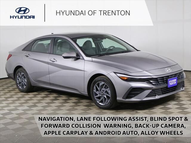 2024 Hyundai ELANTRA Hybrid Blue — photo 1 of 13