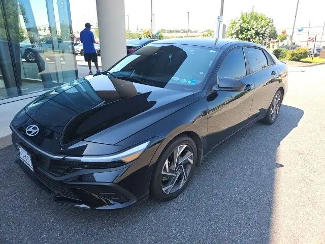 2025 Hyundai ELANTRA Hybrid SEL Sport — photo 1 of 13